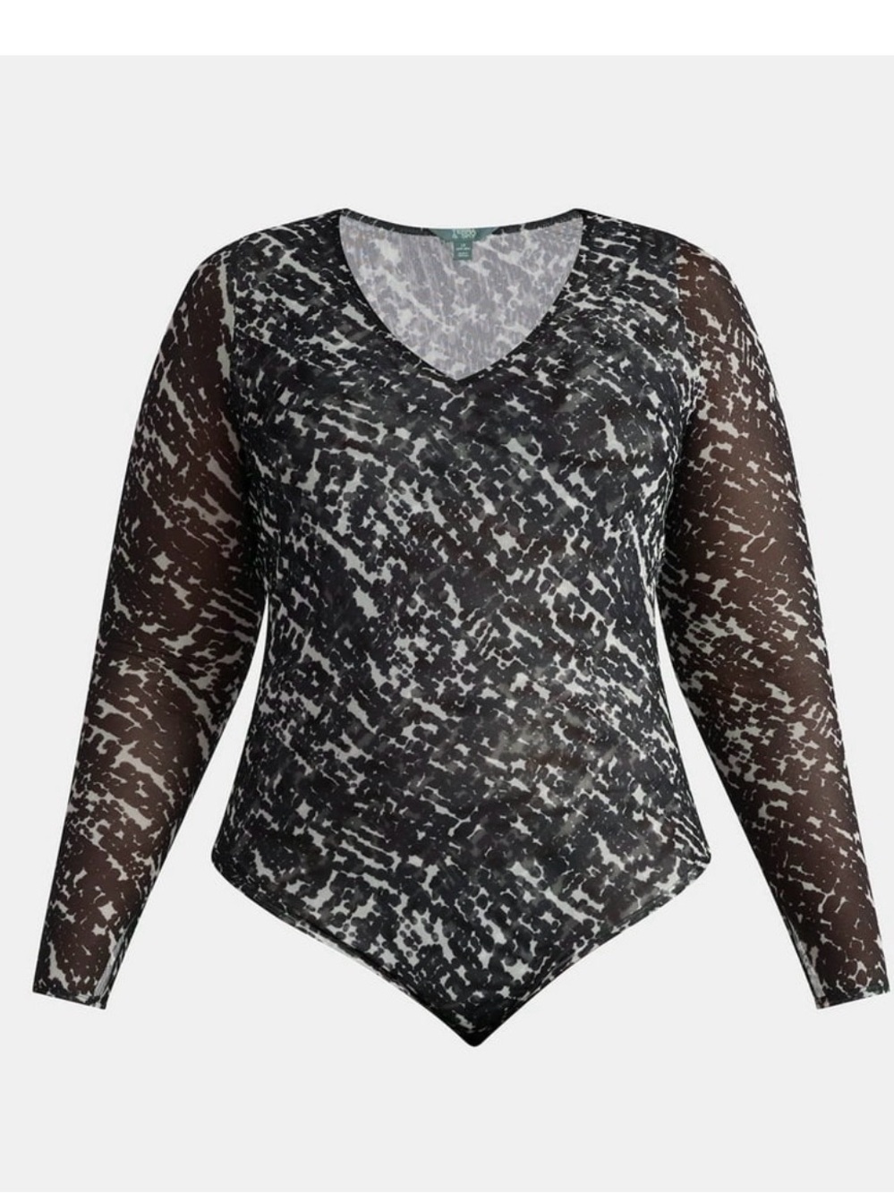 NWT Terra & Sky Black and Cream Abstract V-Neck Bodysuit Size 1X (16w-18w)